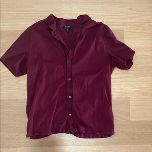 Banana Republic Men's Burgundy Short Sleeve Shirt